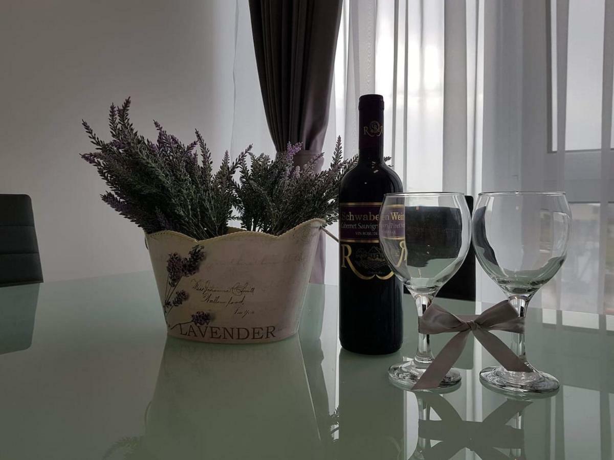 Brand New Apartment In Rebreanu Towers Residence Timisoara Bagian luar foto